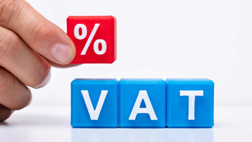 how to calculate import vat uk
